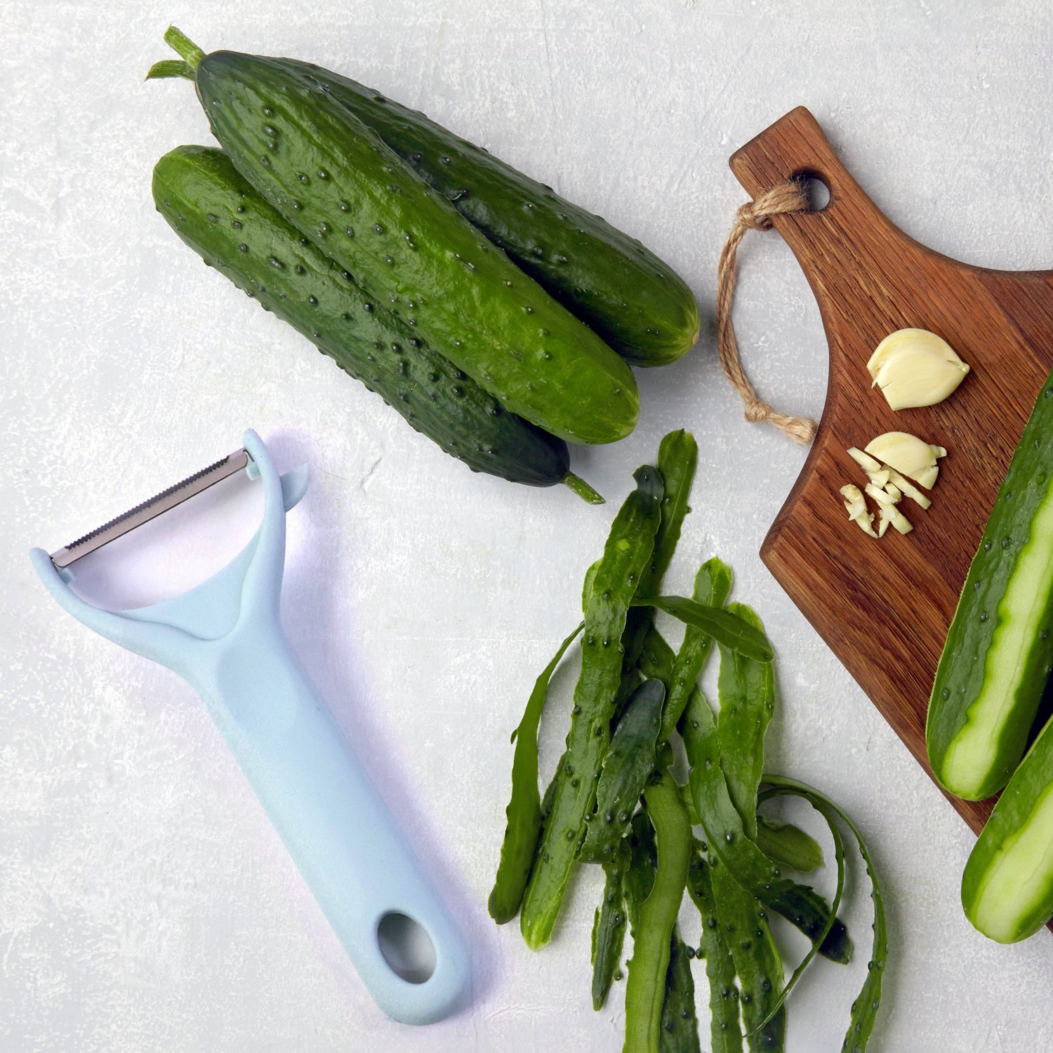 3 In 1 Kitchen Knife Chopping Board Set (1 Set)