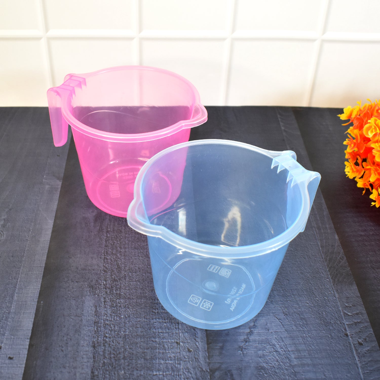 Plastic Round Transparent Bath Water Mug (5 Pc Mix Colour 1200 Ml)