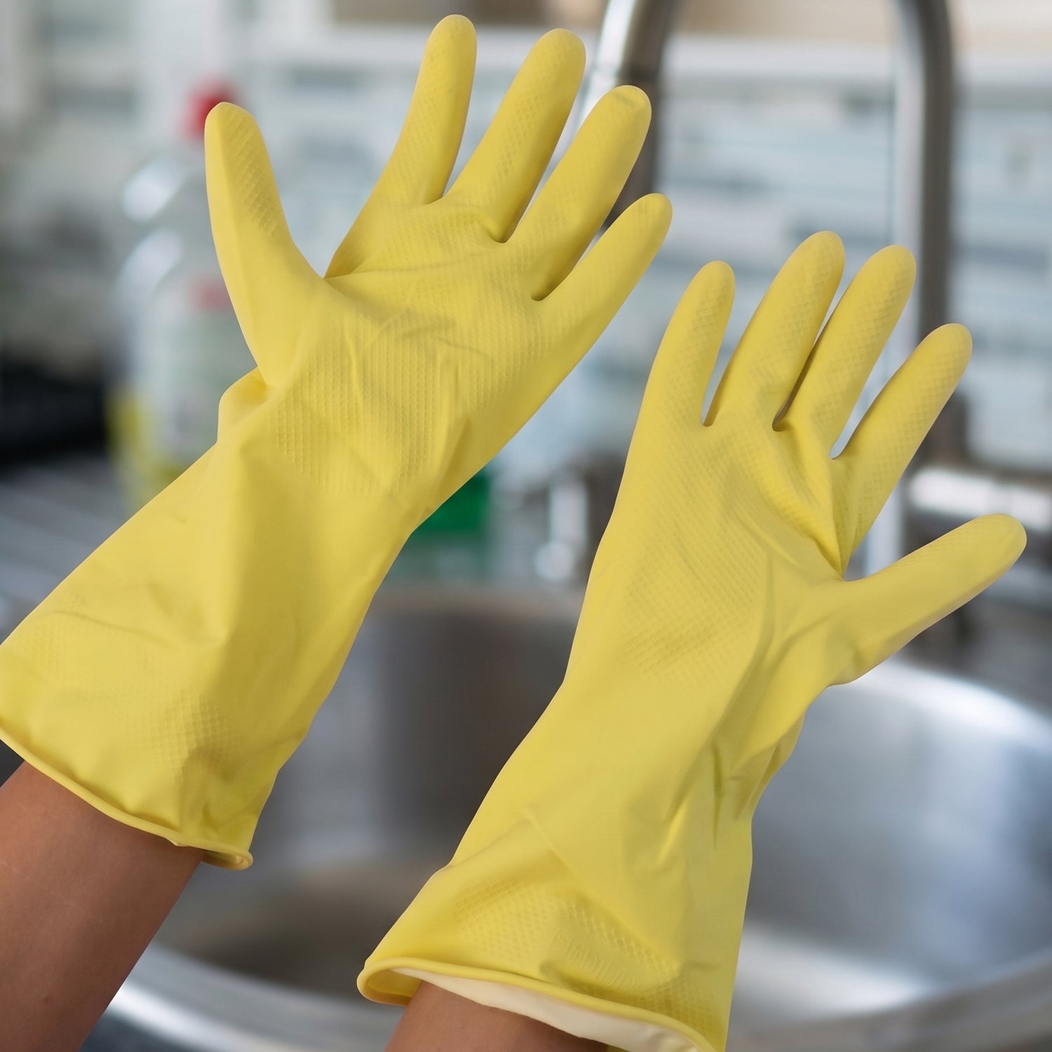 Medium Victor Yellow Cleaning Rubber Gloves Reusable Kitchen Dishwash (1 Pair)